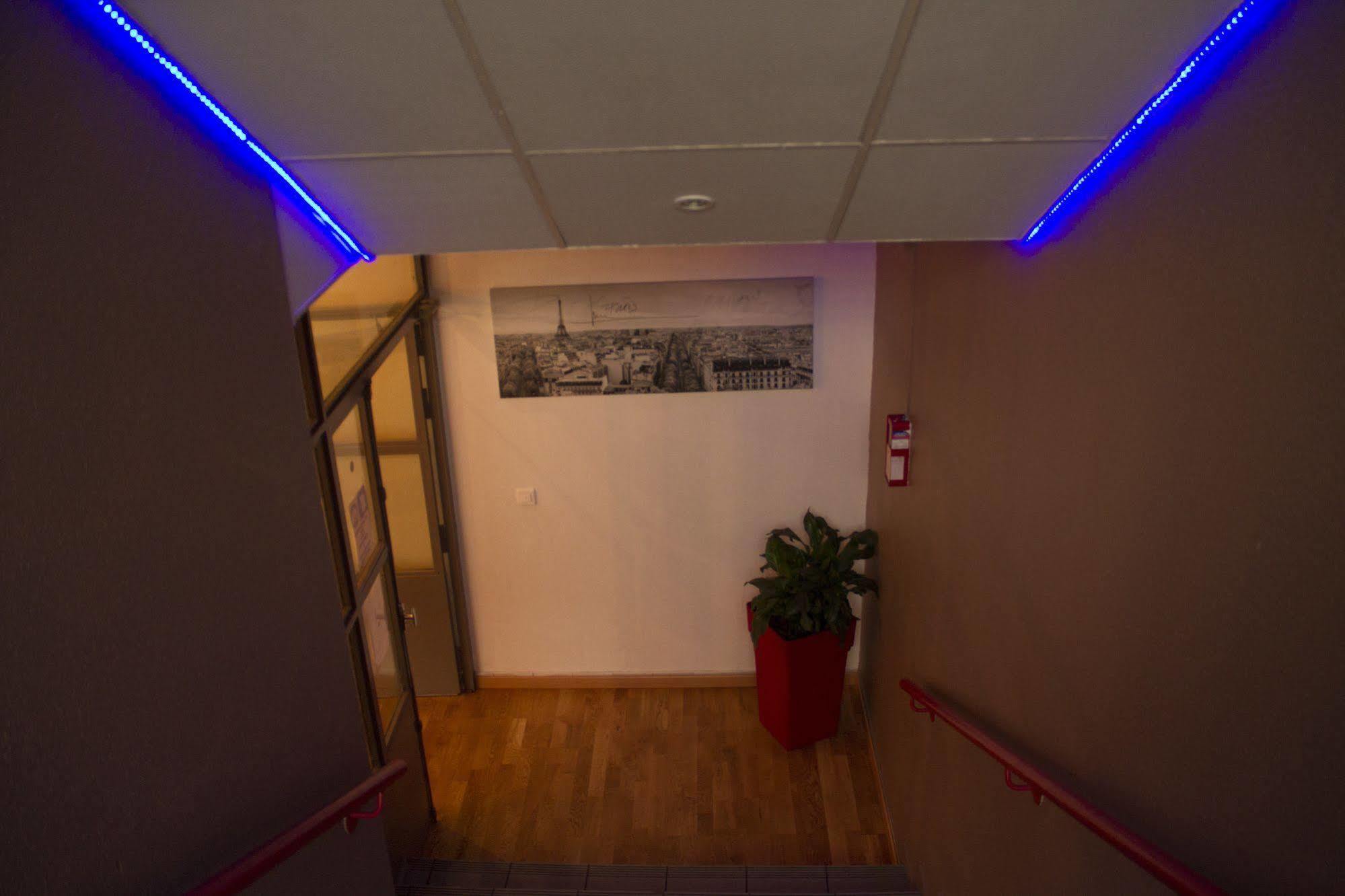Fasthome Gonesse Exteriör bild
